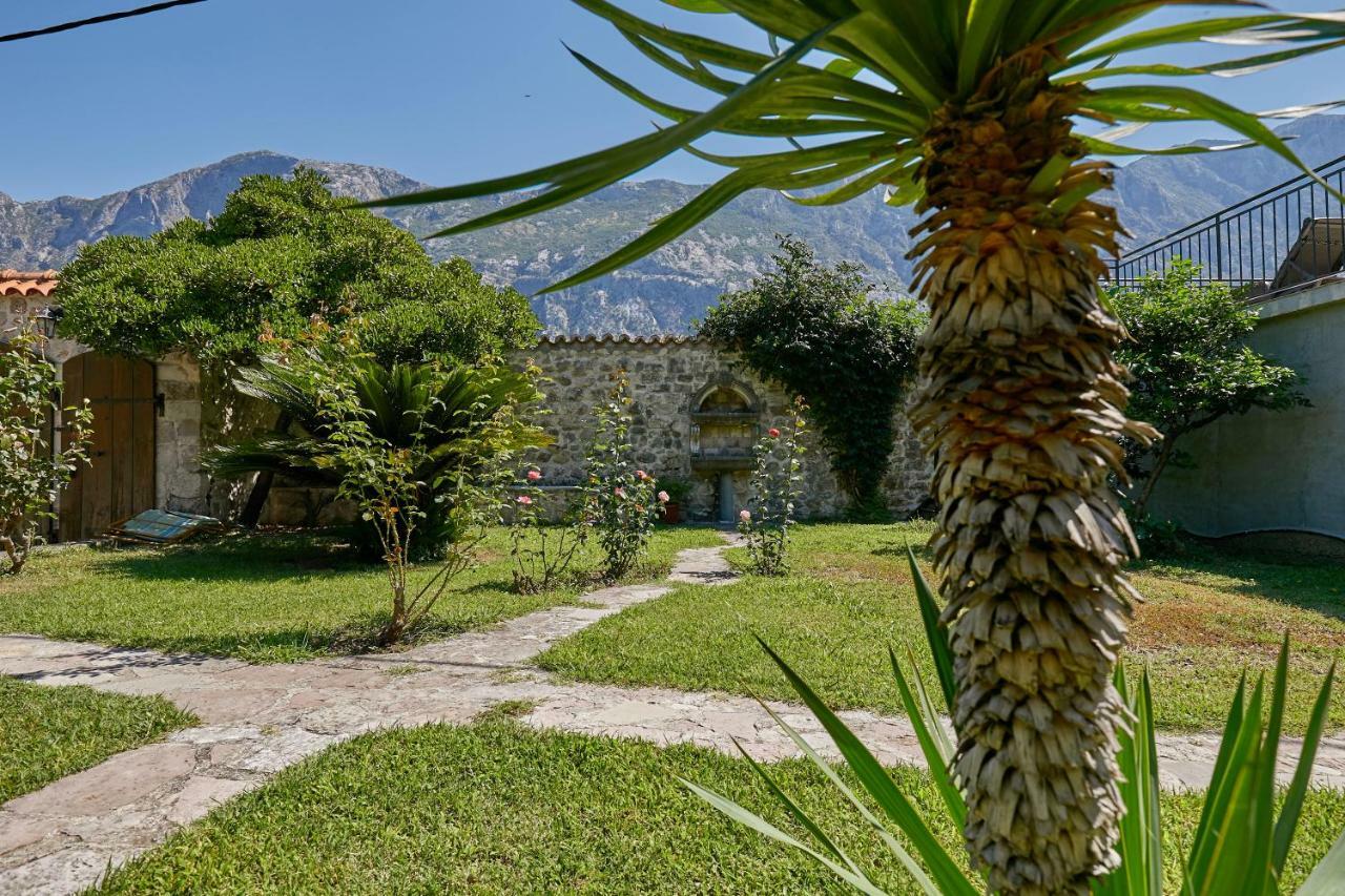 Mediterranean Holiday House & Apartments Kotor Exteriér fotografie